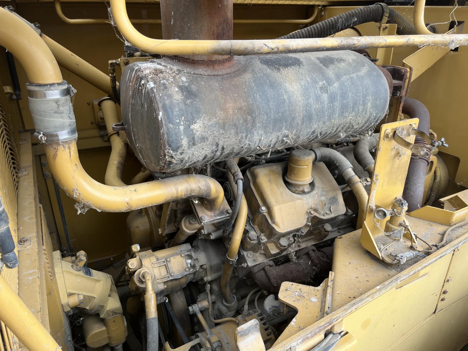 ./imagenes/INVOICE/2019/18297/CATERPILLAR 988F (10).JPG